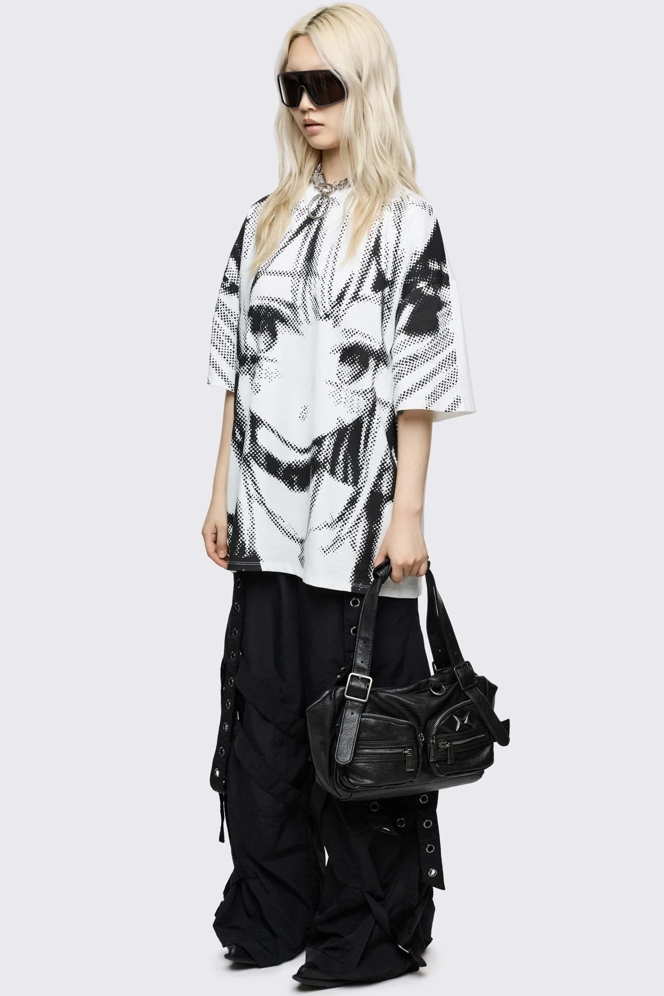 1012-soot-vegan-leather-shoulder-bag-5.webp Soot Vegan Leather Shoulder Bag