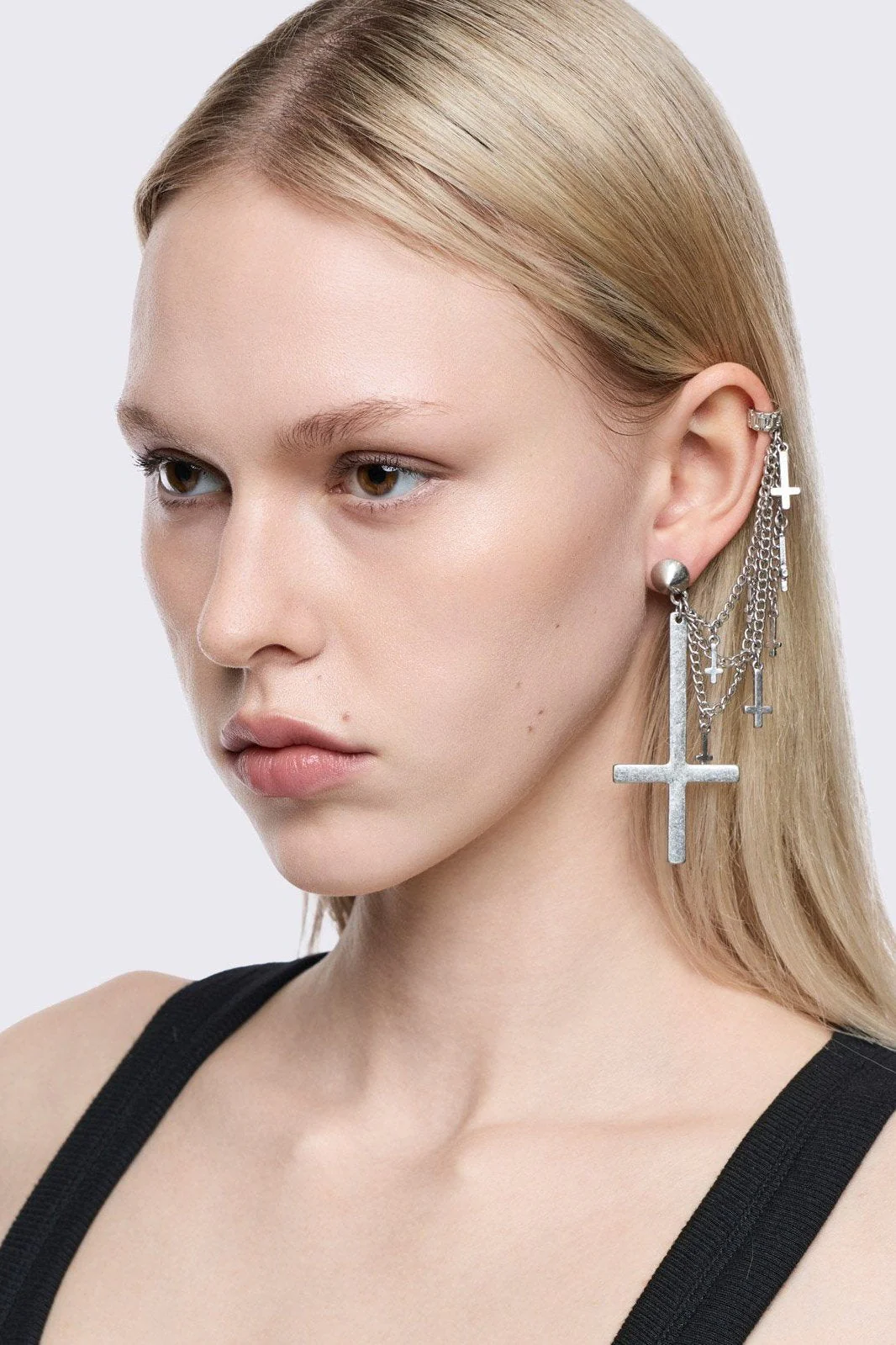 1016-saintbreaker-earring-set-2.webp Saintbreaker Earring Set