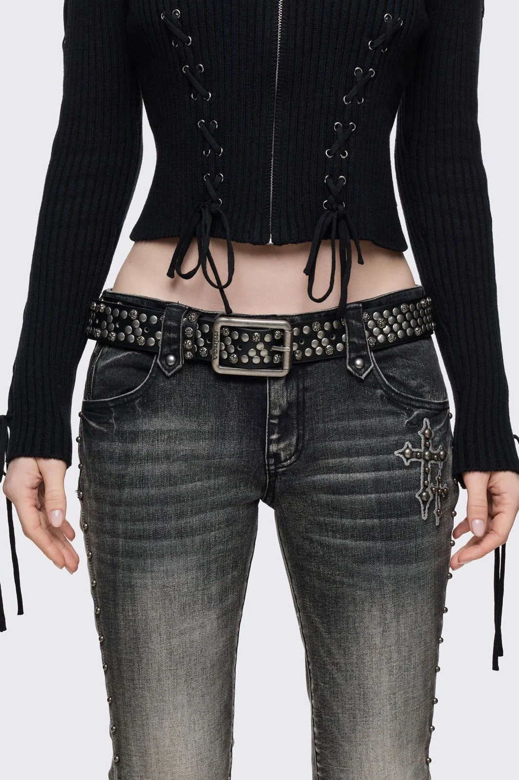 1017-hammered-buckle-belt-2.webp Hammered Buckle Belt