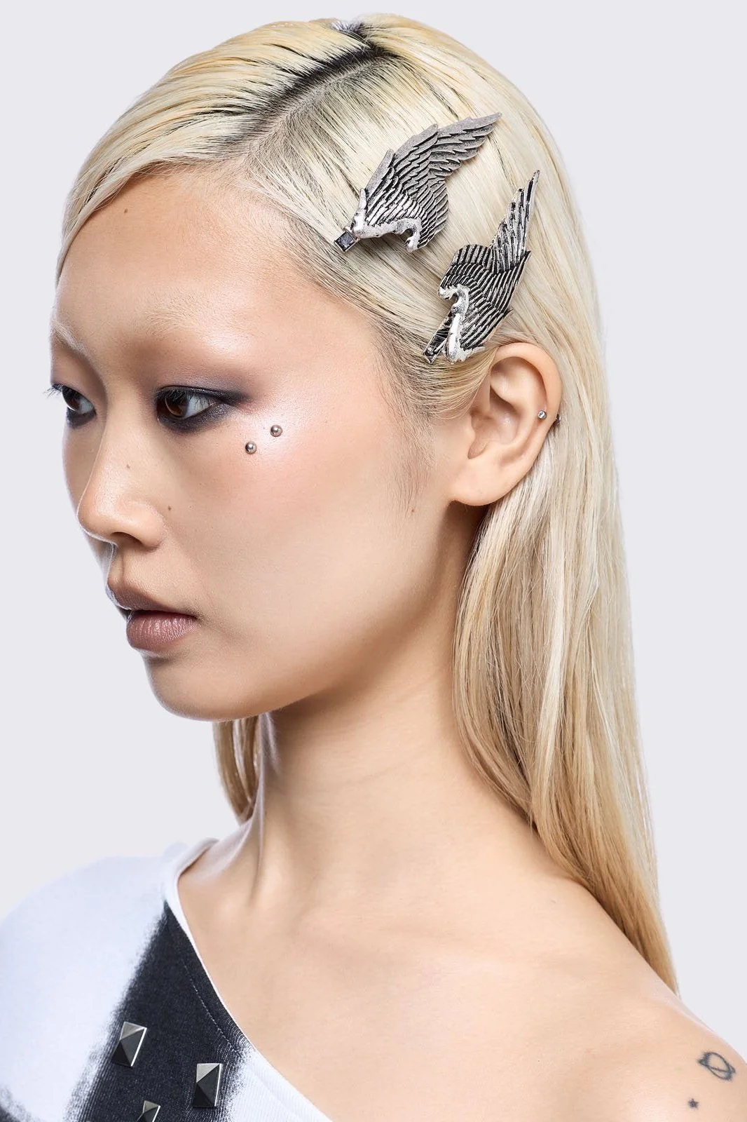 1054-sent-from-heaven-hair-clip-set-2.webp Sent from Heaven Hair Clip Set