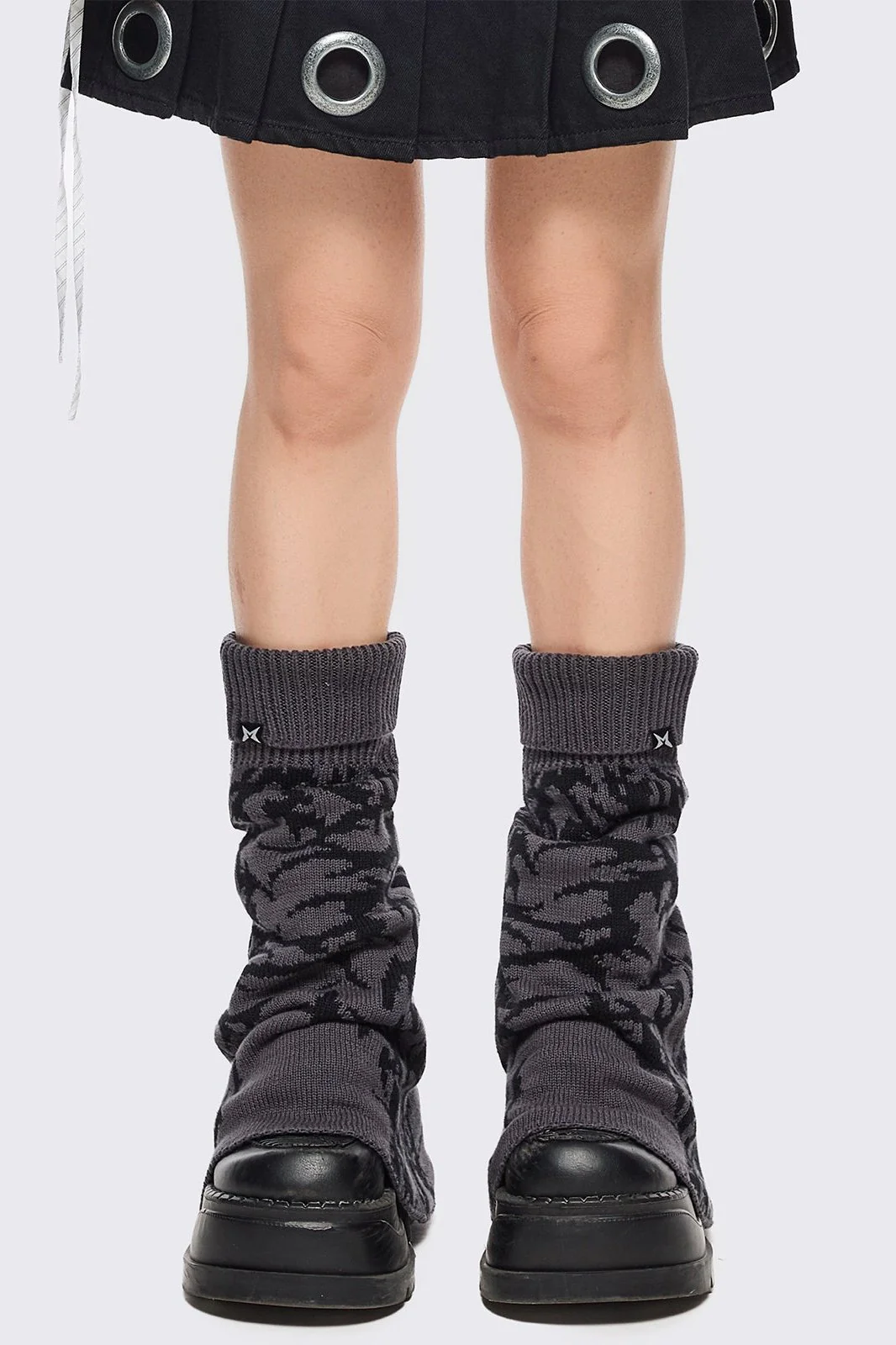 1059-obscure-grey-leg-warmers-2.webp Obscure Grey Leg Warmers