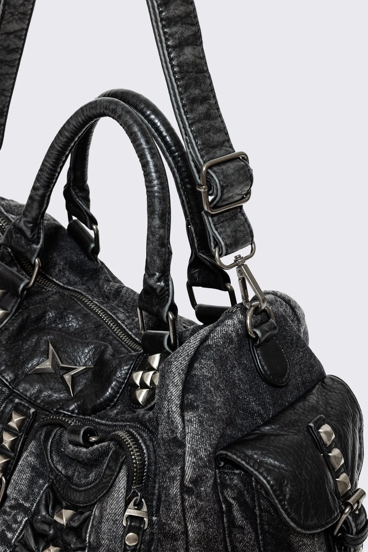 106-vicious-denim-shoulder-bag-10.webp Vicious Denim Shoulder Bag