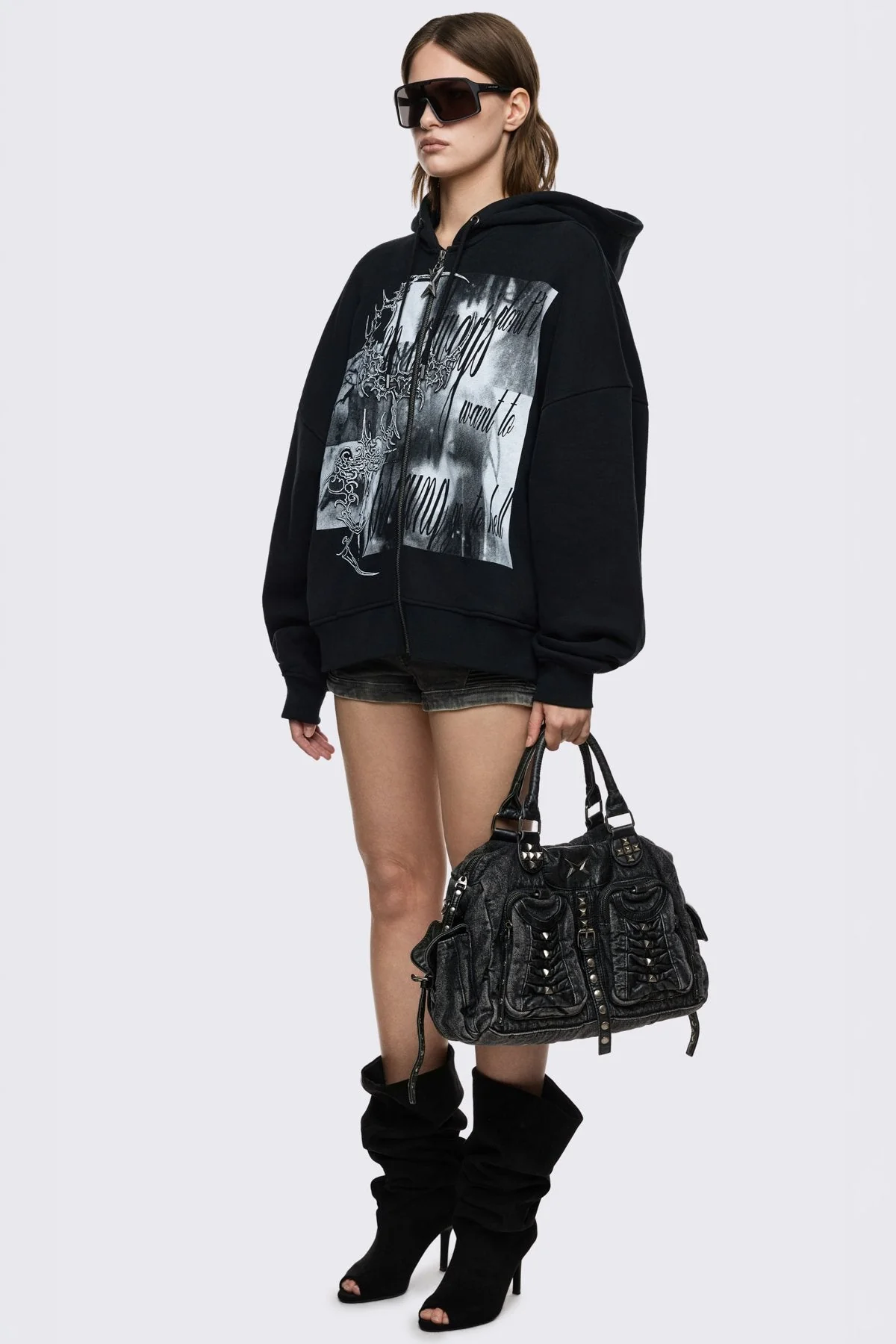 106-vicious-denim-shoulder-bag-4.webp Vicious Denim Shoulder Bag