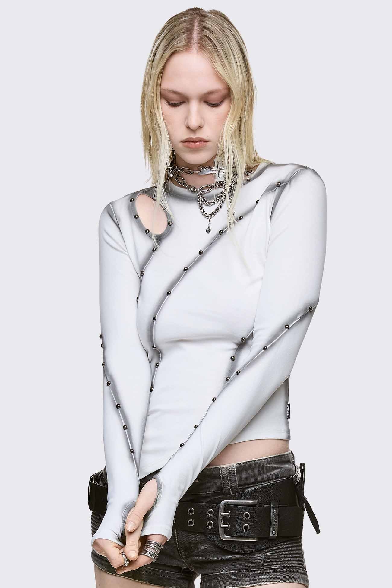 1097-trixx-cut-out-top-3.jpg Trixx Cut-Out Top