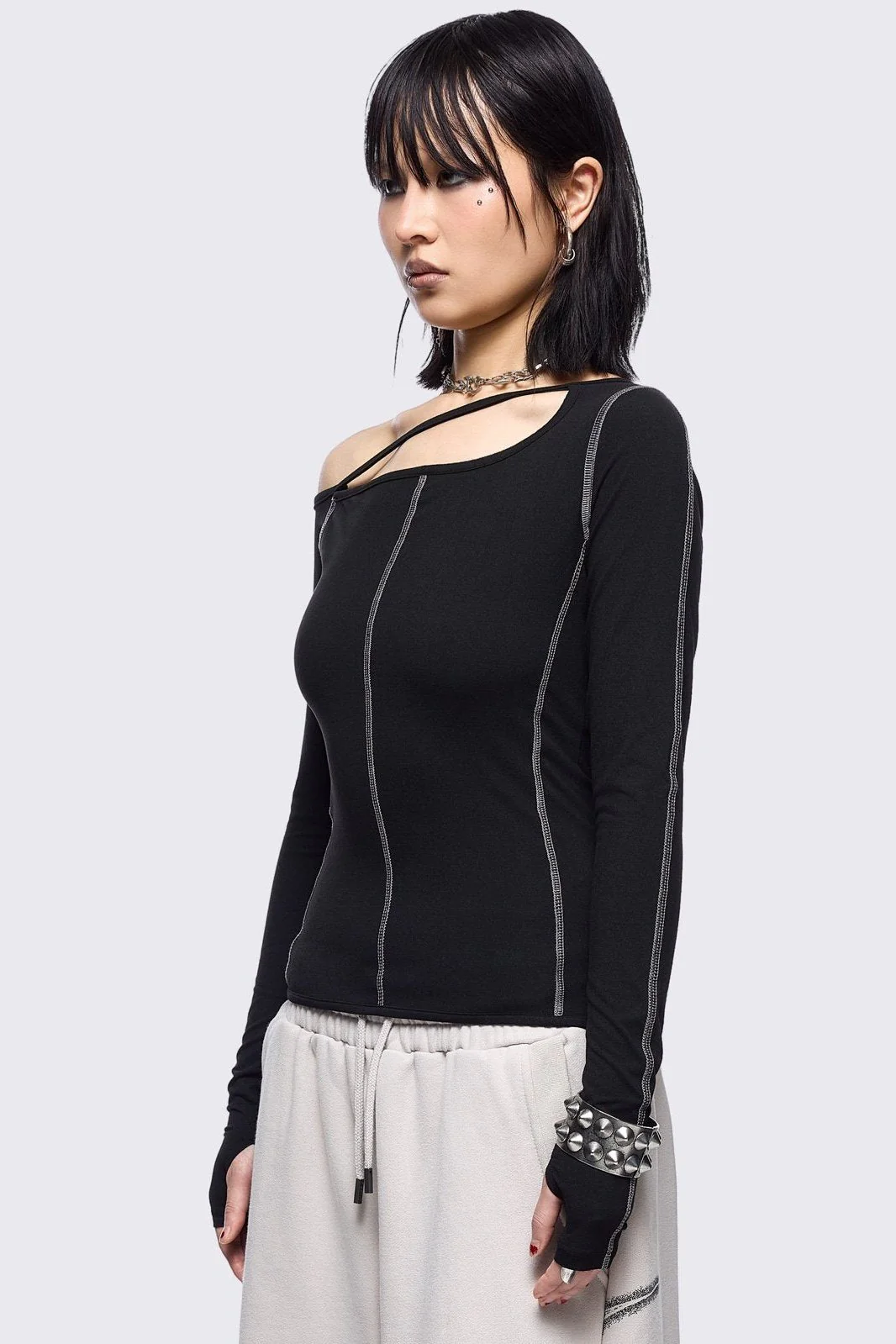 1131-mae-black-cut-out-top-3.webp Mae Black Cut-Out Top