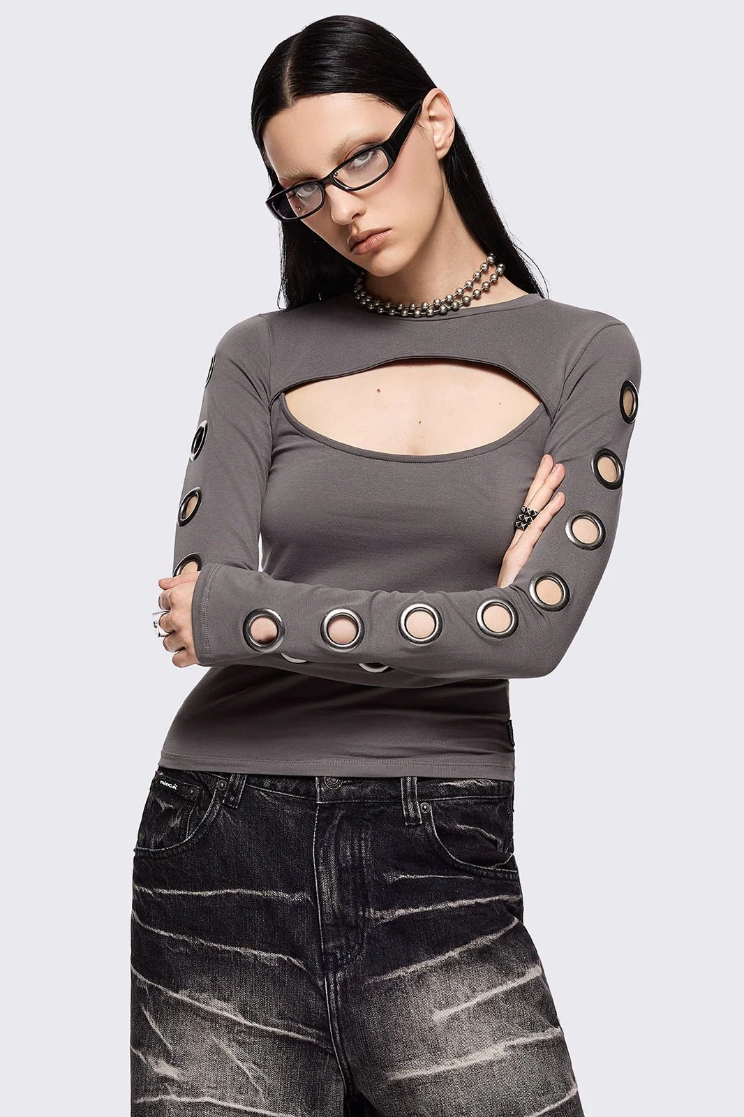 1195-moxie-grey-cut-out-top-1.webp Moxie Grey Cut-Out Top