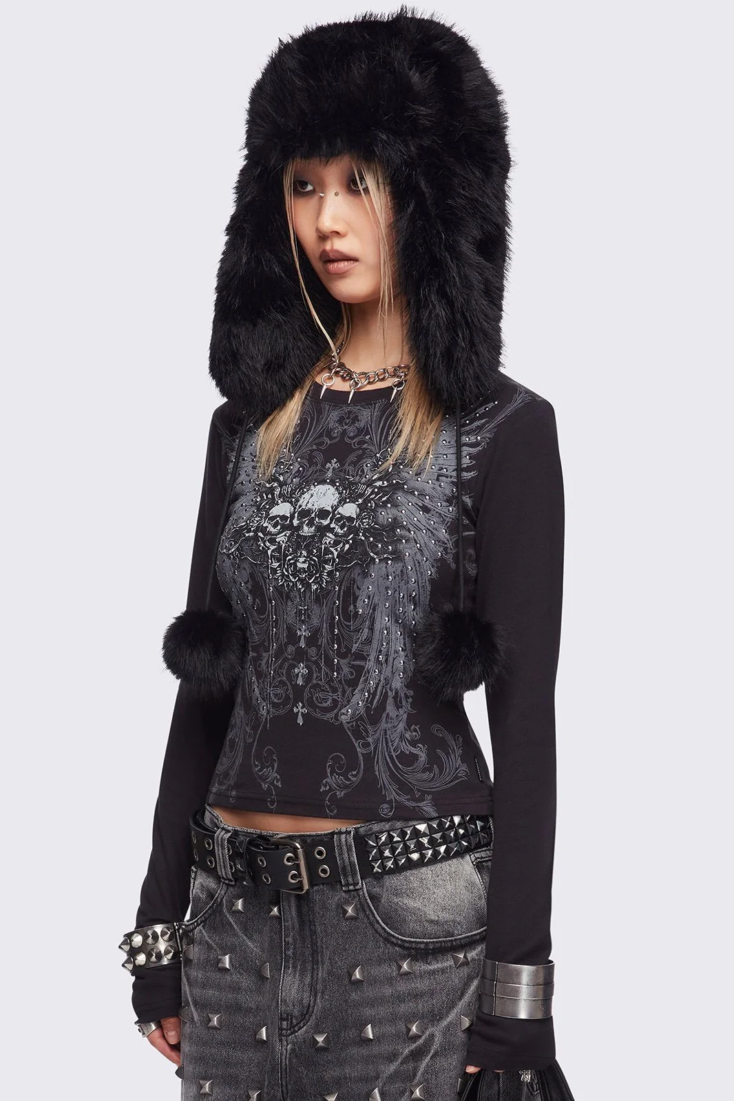 1280-graveborn-black-top-3.webp Graveborn Black Top