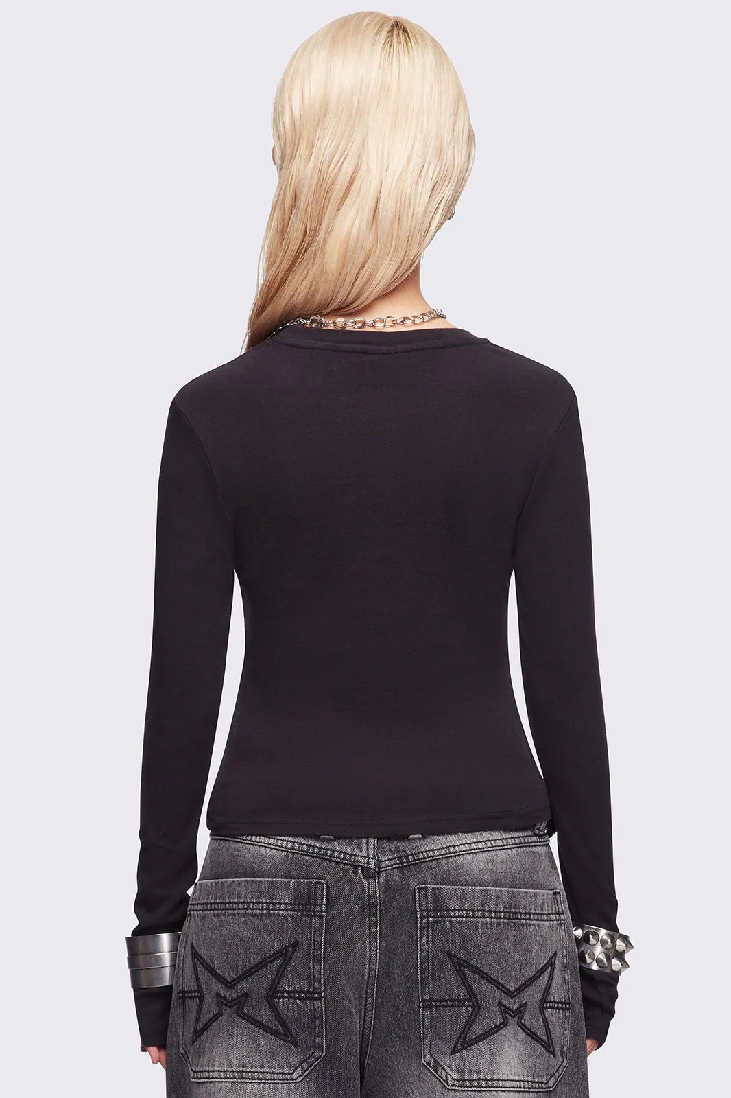 1280-graveborn-black-top-4.webp Graveborn Black Top