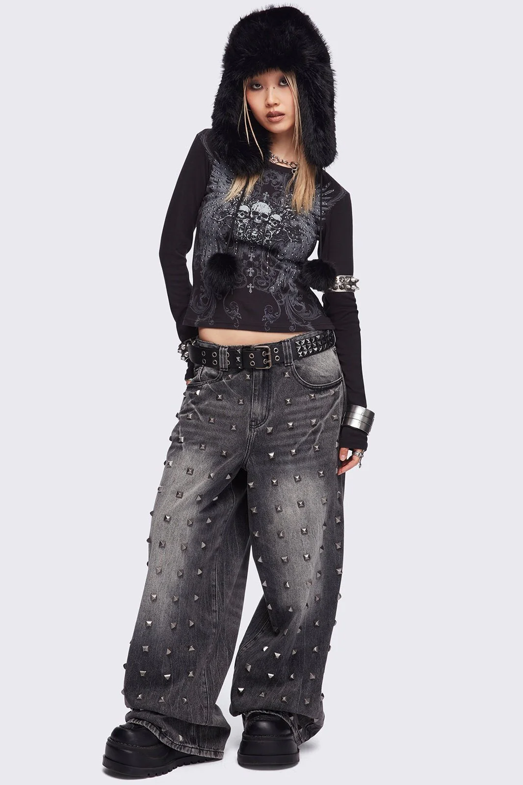 1280-graveborn-black-top-5.webp Graveborn Black Top