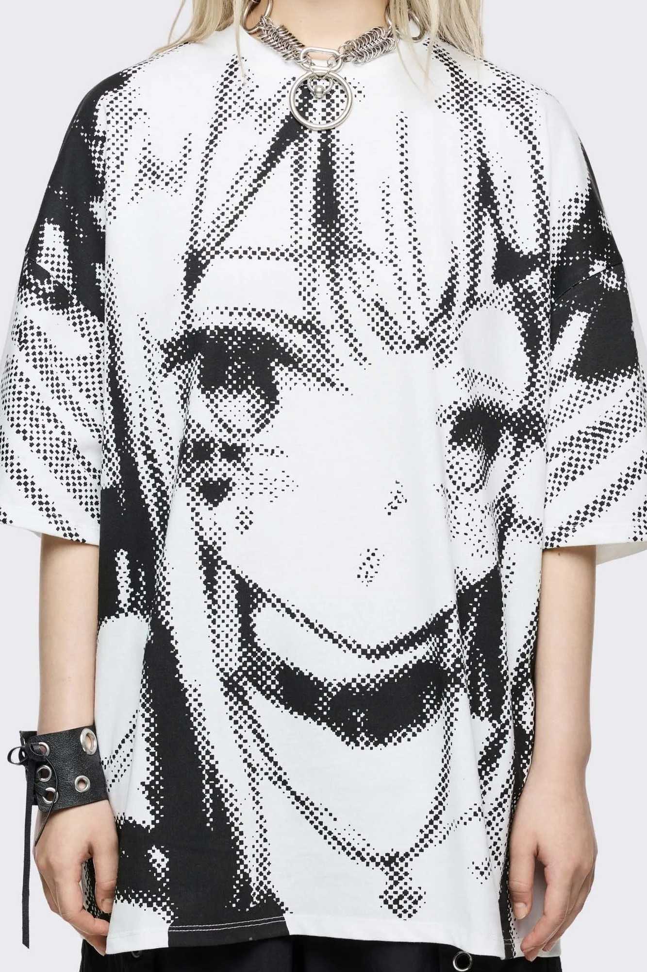1386-anime-cutie-t-shirt-3.webp Anime Cutie T-Shirt