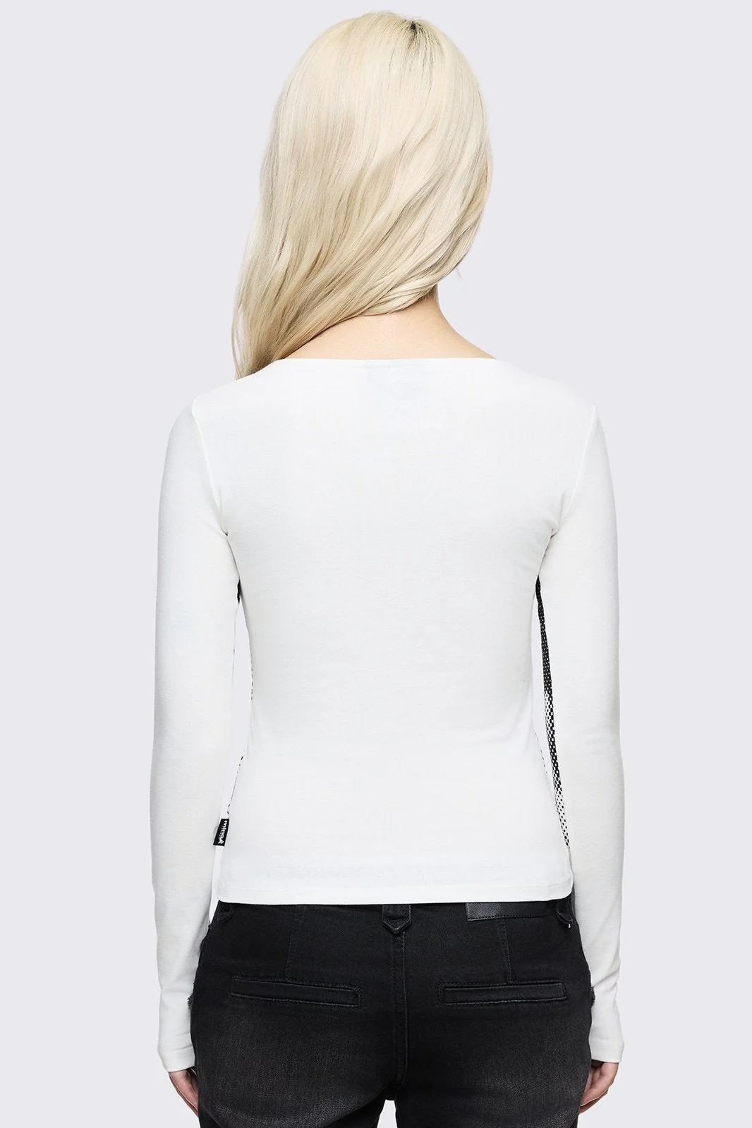 1440-uwu-warning-top-5.webp UwU Warning Top