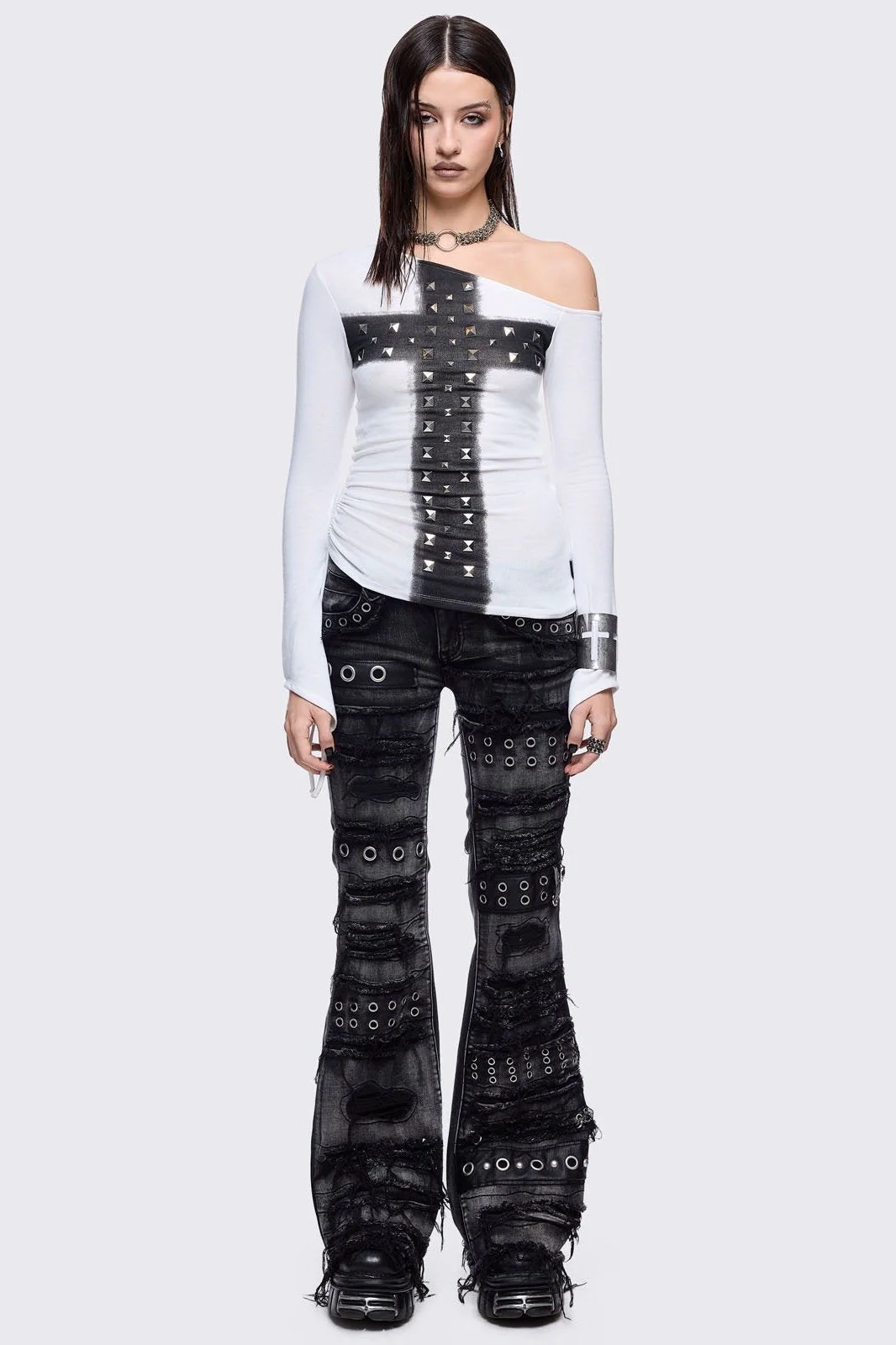 1785-lexi-flared-jeans-2.webp Lexi Flared Jeans