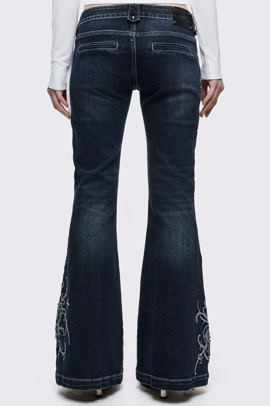 1799-lis-flared-jeans-5.webp Lis Flared Jeans