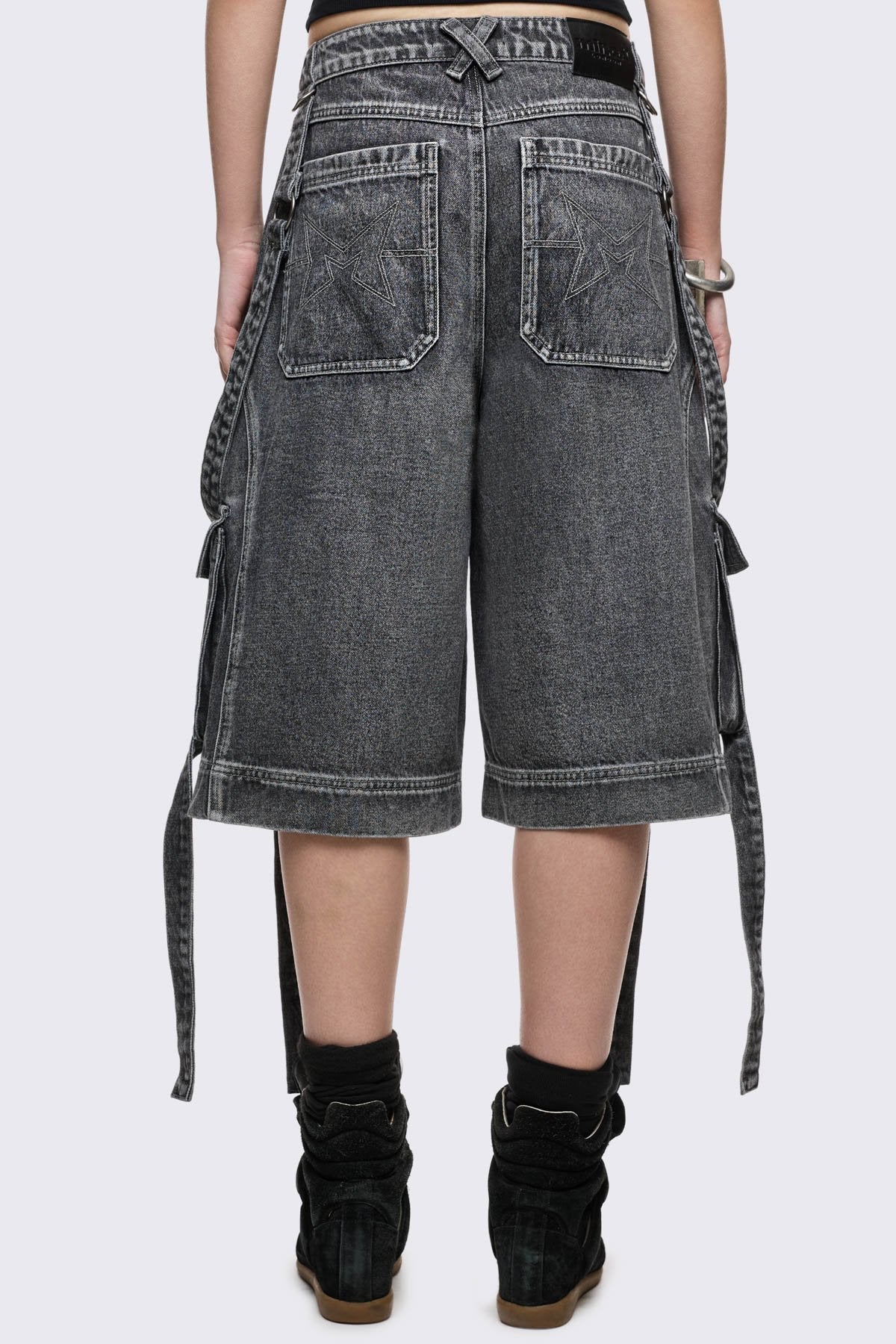 180-trek-grey-washed-jort-7.jpg Trek Grey Washed Jort