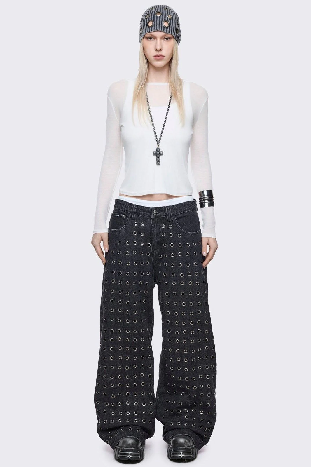 1816-rogue-black-baggy-jeans-4.webp Rogue Black Baggy Jeans