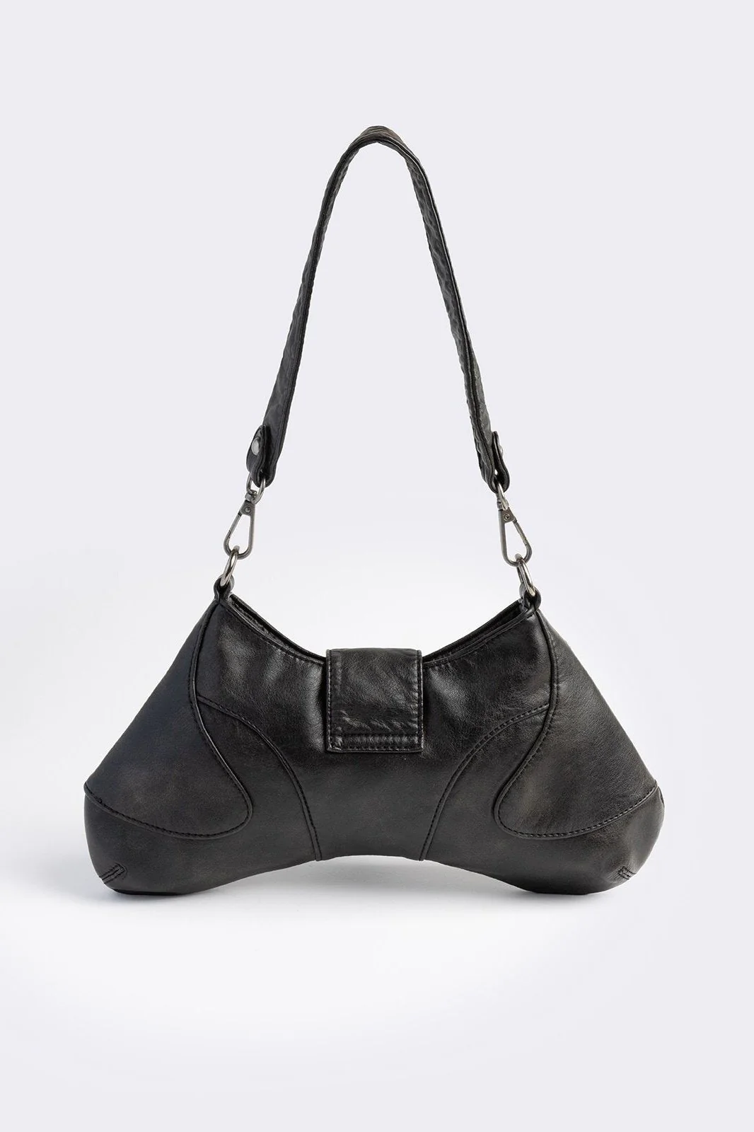 1852-charli-vegan-leather-baguette-bag-6.webp Charli Vegan Leather Baguette Bag