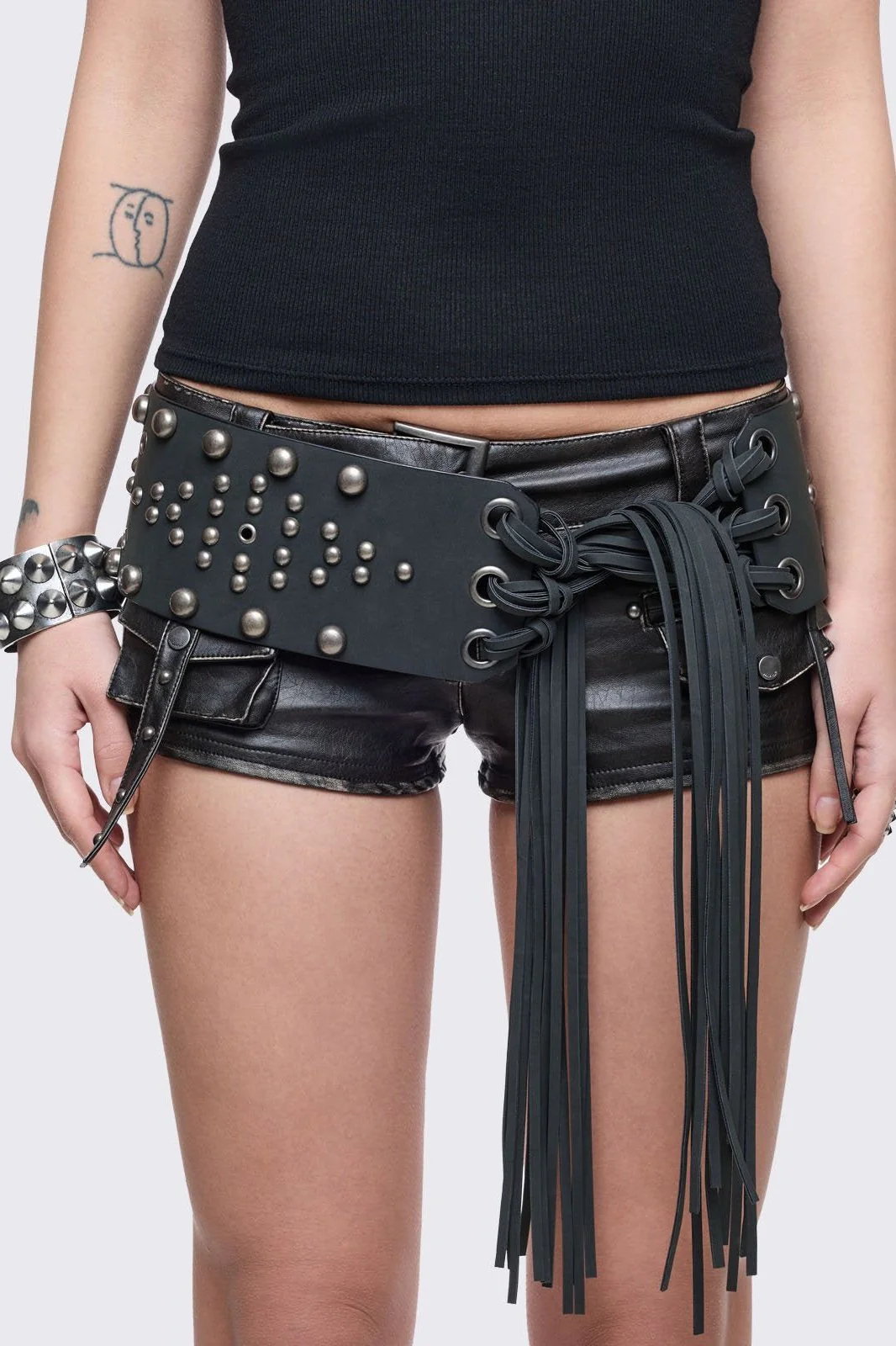 1857-petra-black-fringe-belt-1.webp Petra Black Fringe Belt