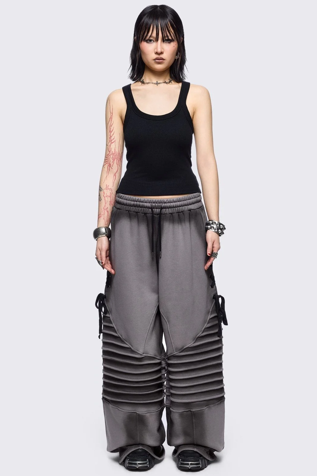 1899-vyre-grey-sweatpants-4.webp Vyre Grey Sweatpants