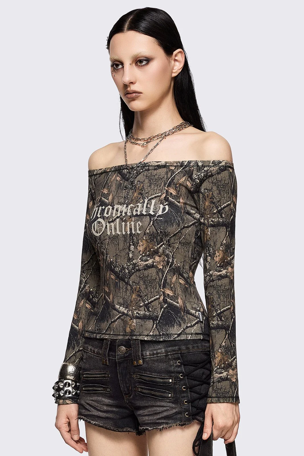 2093-forest-tree-camo-off-shoulder-top-3.webp Forest Tree Camo Off-Shoulder Top