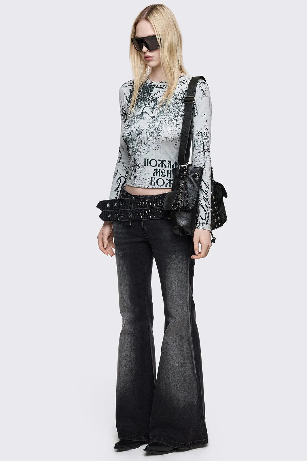 2175-roxie-belted-flared-jeans-4.webp Roxie Belted Flared Jeans