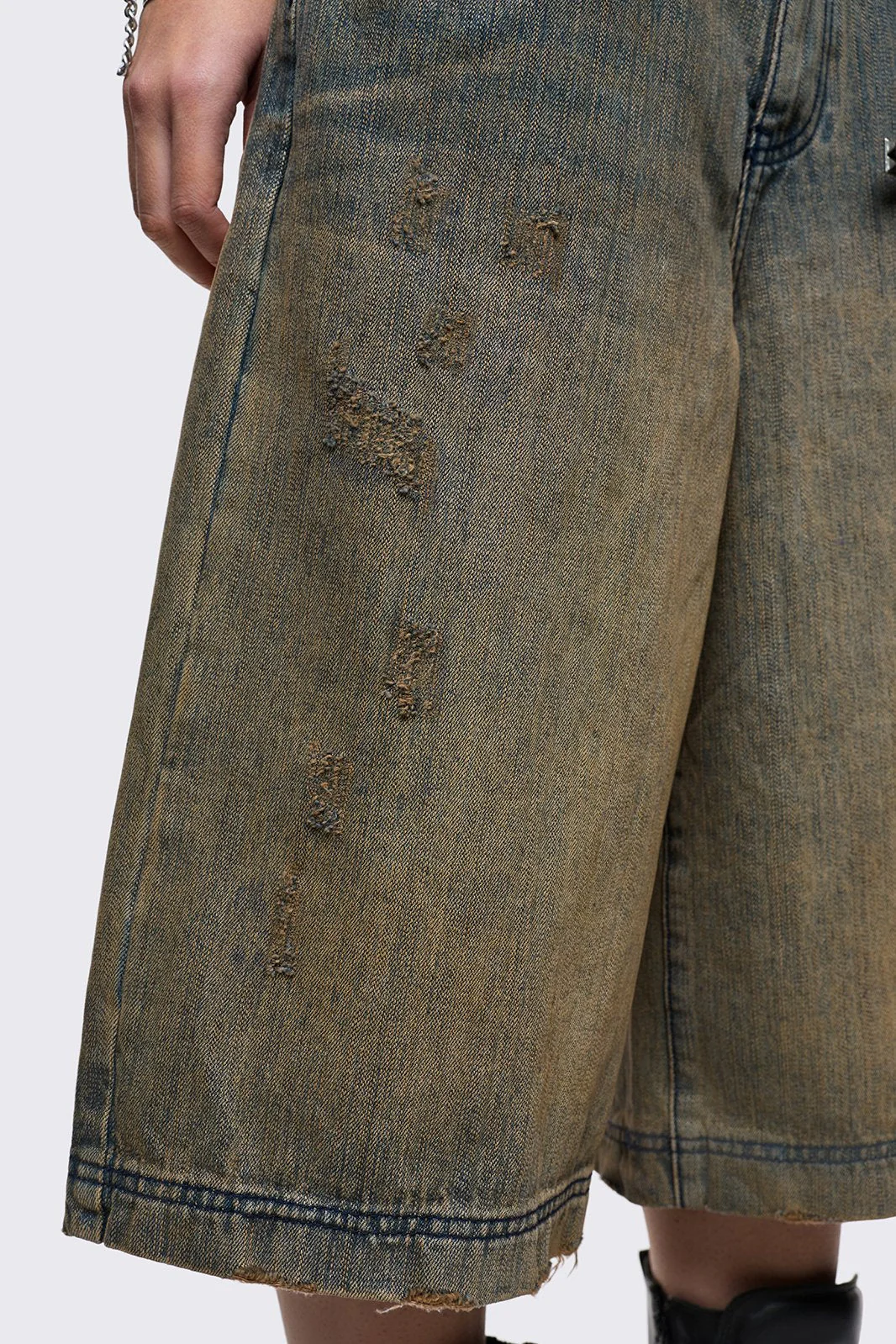 405-dust-ombre-washed-jorts-7.webp Dust Ombre Washed Jorts