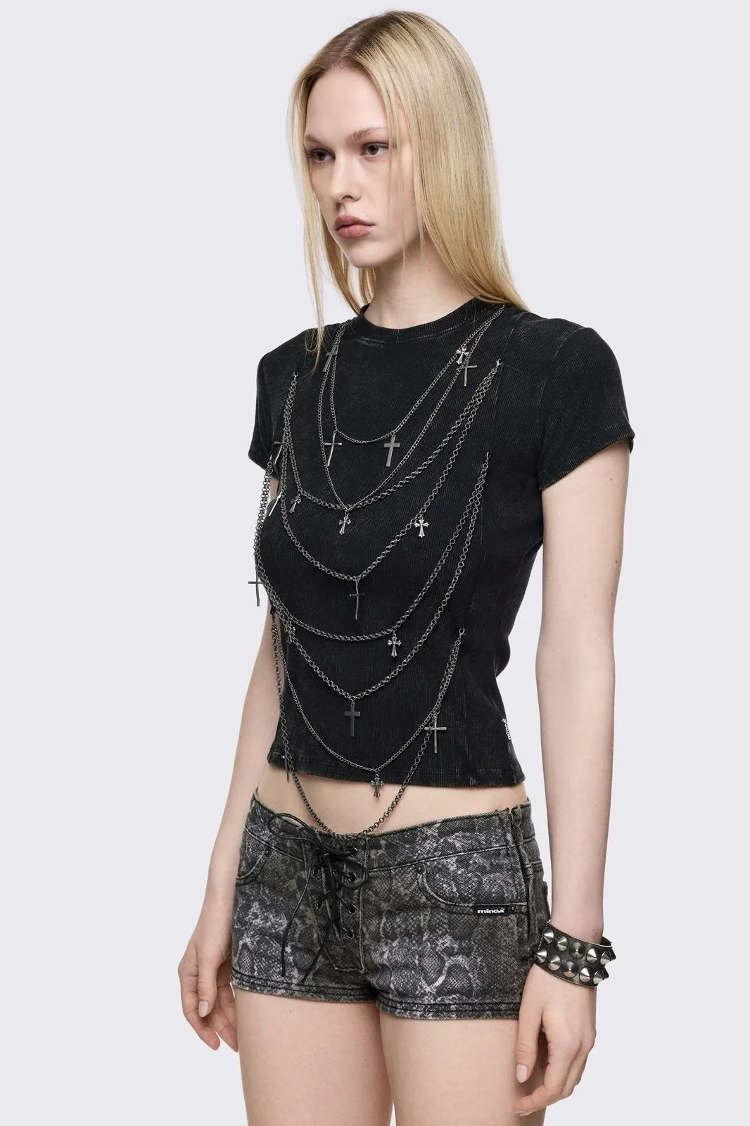 742-pendent-armor-baby-tee-3.webp Pendent Armor Baby Tee
