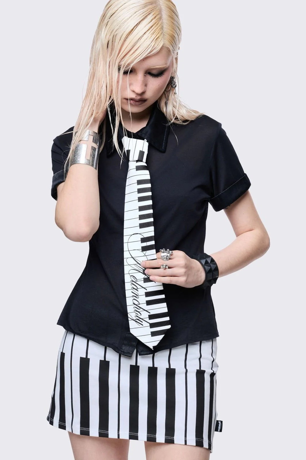 787-melancholy-tie-6.webp Melancholy Tie