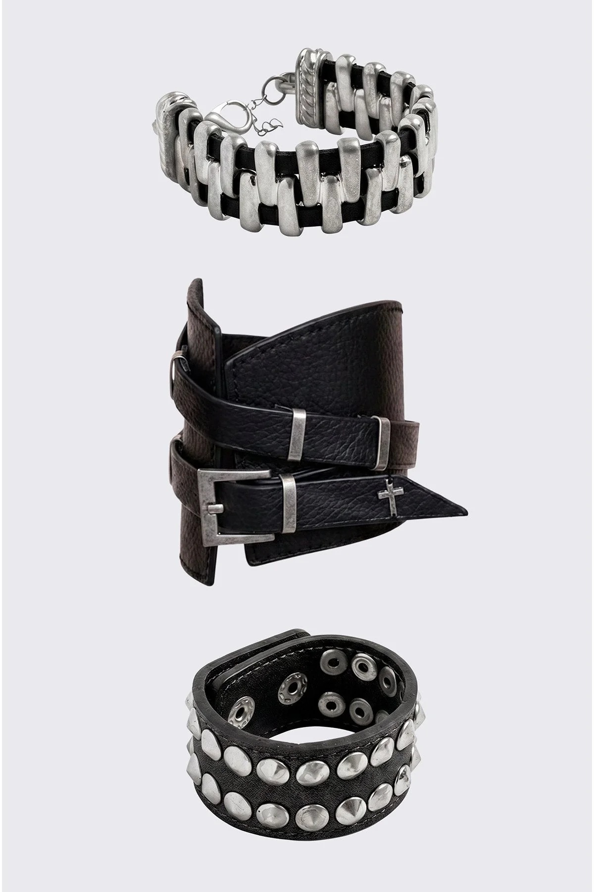 Cruel Bracelet Set