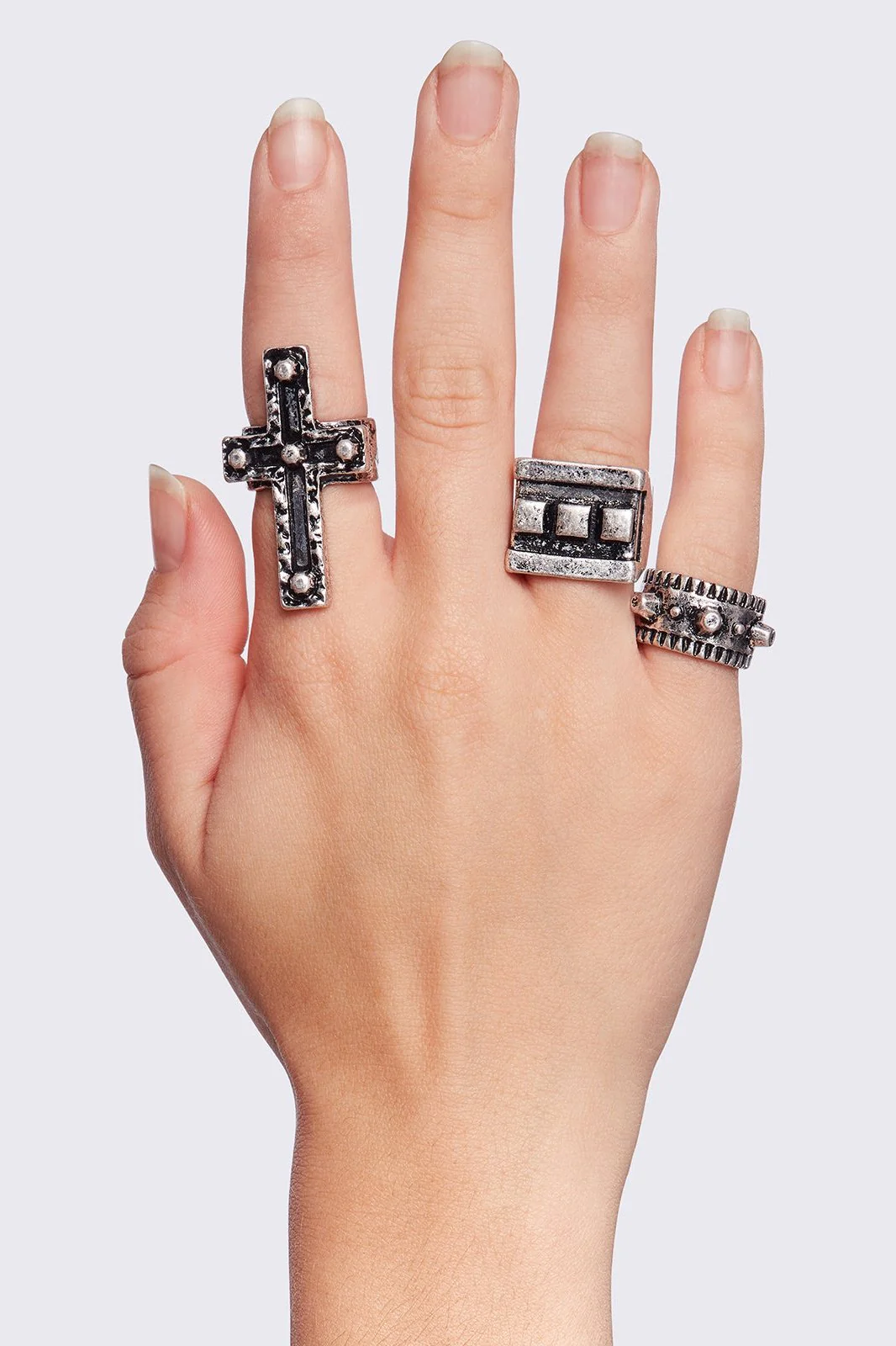 979-mayhem-ring-set-4.webp Mayhem Ring Set