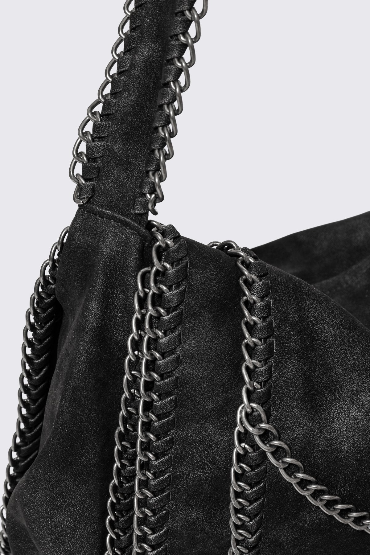 99-esme-chain-shoulder-bag-4.jpg Esme Chain Shoulder Bag